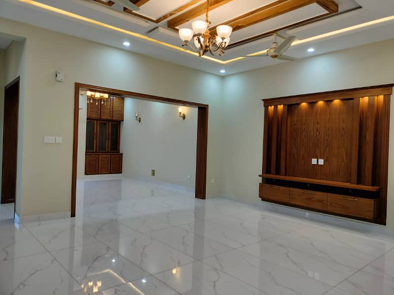 Most Beautiful Luxury 10 Marla House For Sale In Top City1 Islamabad 19