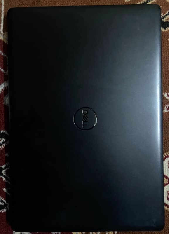 DELL inspiron 5570 0