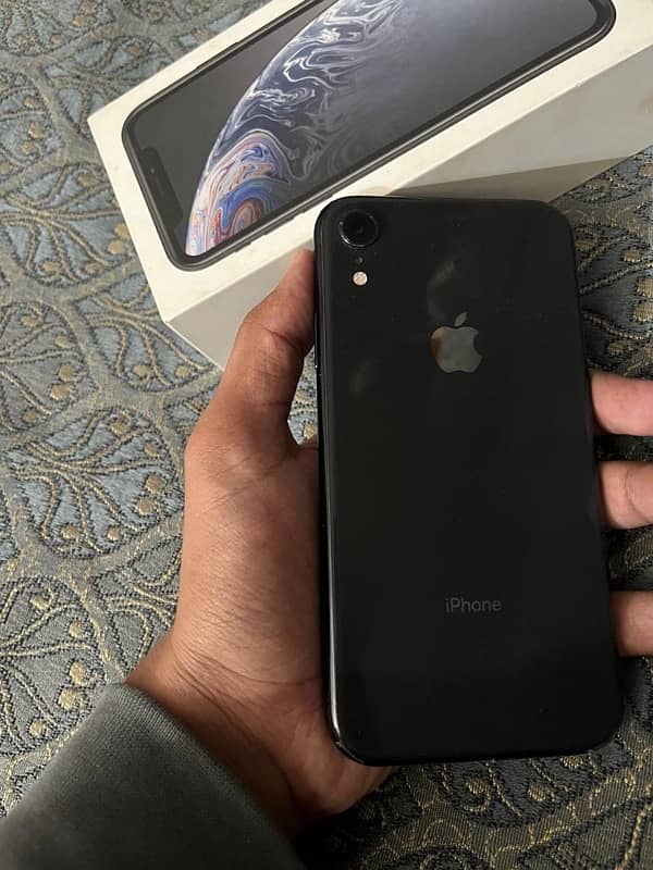 iphone xr 128 Gb 0