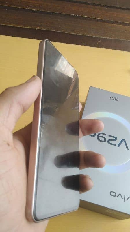 vivo v29e 16ram 256gb 5g box warnti 6mhna ke 2