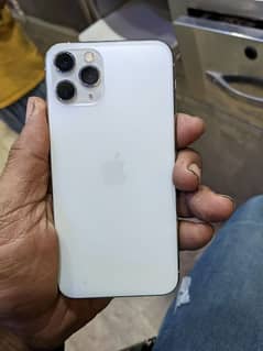 iPhone 11 pro factory unlock