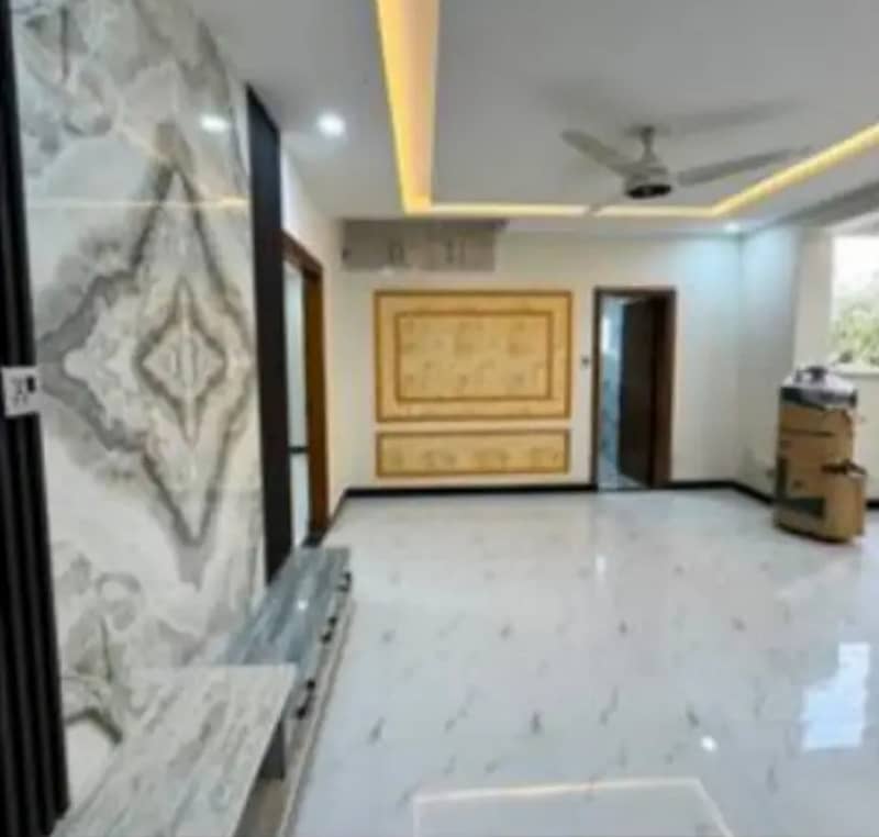 G-11/4 PHA C-Type Fully Renovated Tile Floor Flat For Sale 9