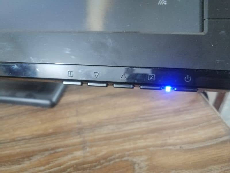 27 inches 2k LCD (Monitor)   03040106969 5