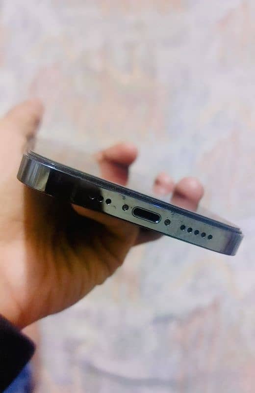 iphone 12 pro very urgent need cash 9