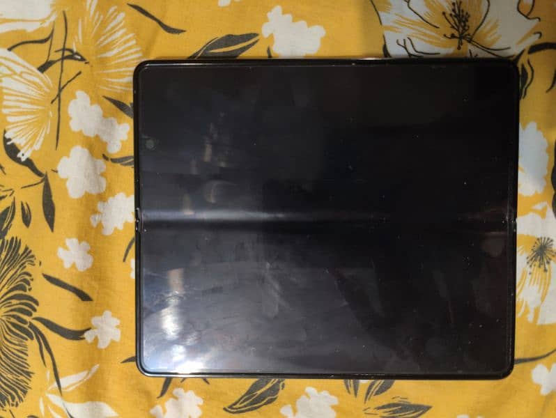 Samsung Galaxy Z fold 5 2