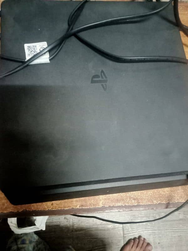 PS4 slim 1tb 2