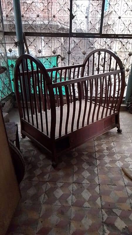 Wood Baby cot 0