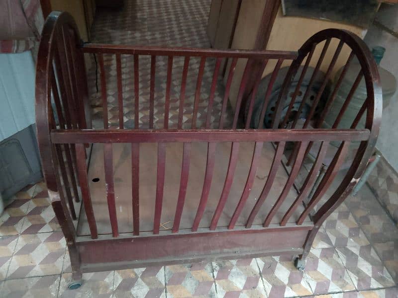 Wood Baby cot 2