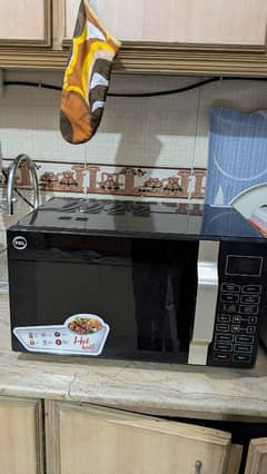 microwave oven in new condition