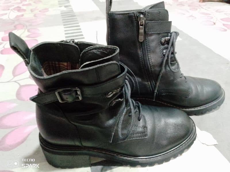 Imported used Shoes 9