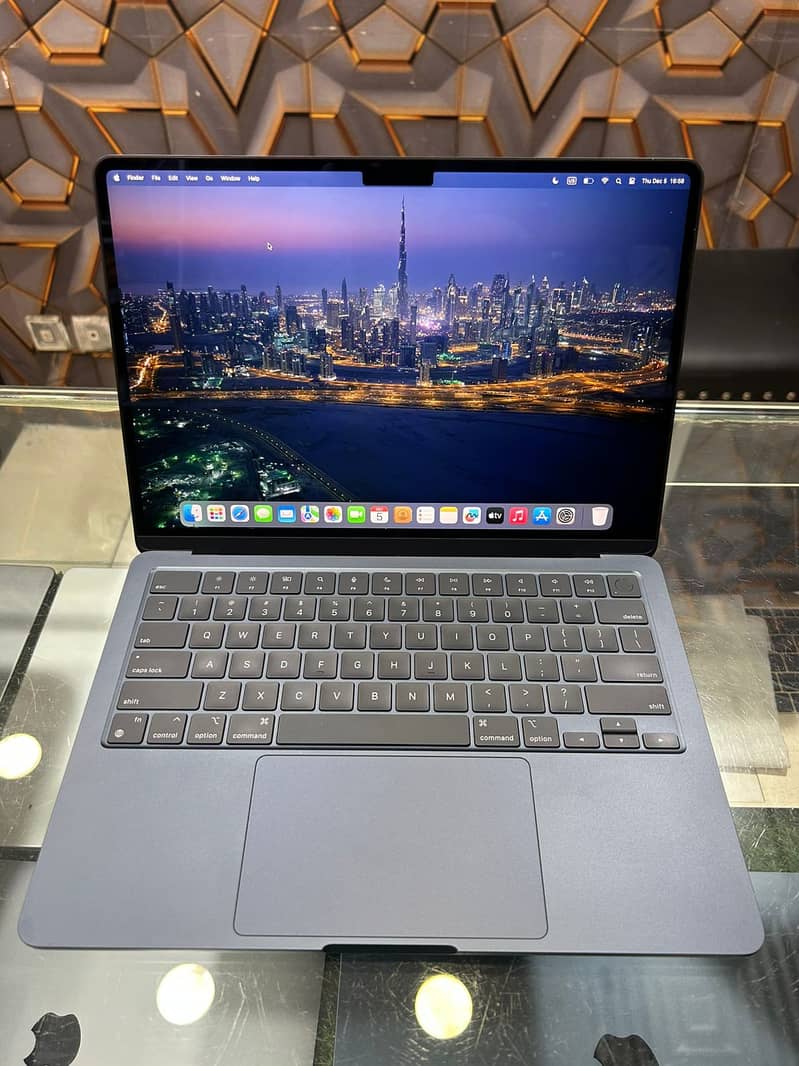 MacBook Air M2| 13.6 inches 2