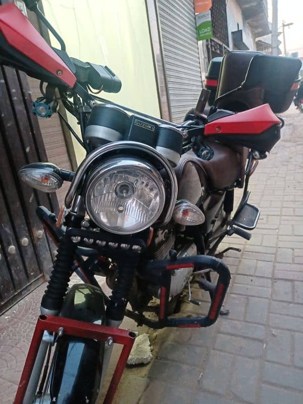 Suzuki GS 150 Modified Tour Bike 4