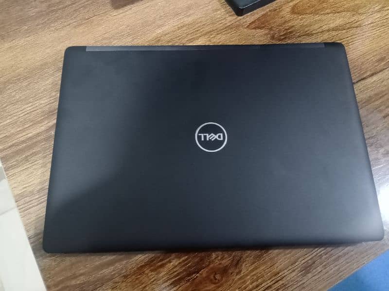 DELL core i5 7th generation 1