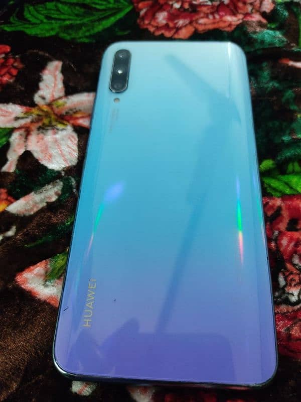 Huawei y9s 6+128 2