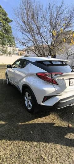 Toyota C-HR S LED Japan model 2017 for sale