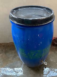 water gallon/tank