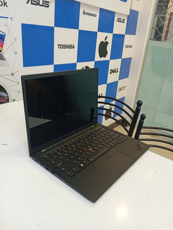 Lenovo thinkpad X1 carbon (WhatsApp number 03054370844) 2