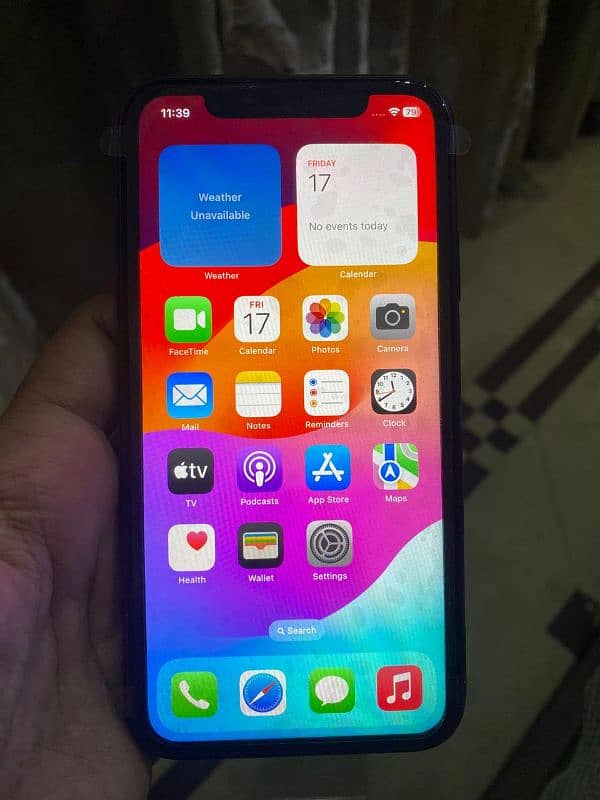 iphone 11 (64Gb) with com box 6