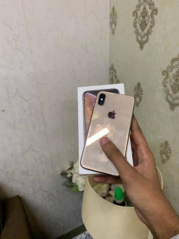 iphone xs 64gb non pta factory unlock with box 0