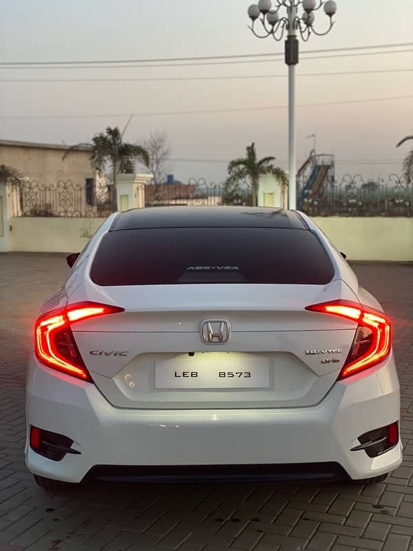 Honda Civic VTi Oriel Prosmatec 2018 9