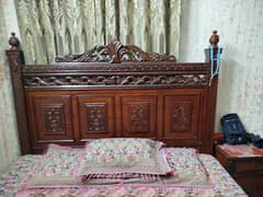 Bed side table  Condition new 1 years used Pure wood tali For sale