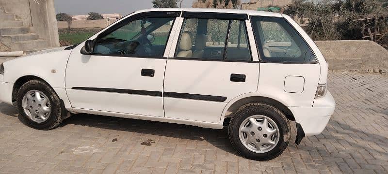 Suzuki Cultus 2015 2