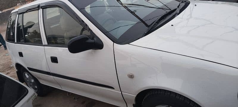 Suzuki Cultus 2015 17