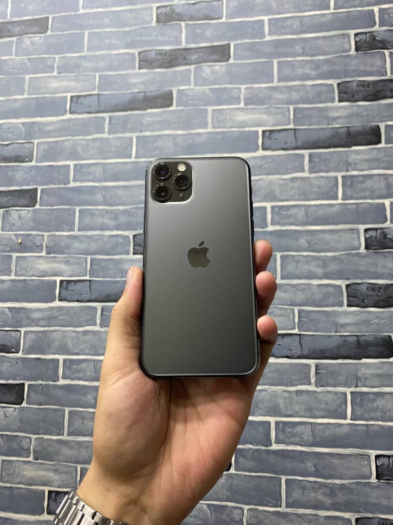 Apple iPhone 11 Pro 64Gb & 256Gb 0