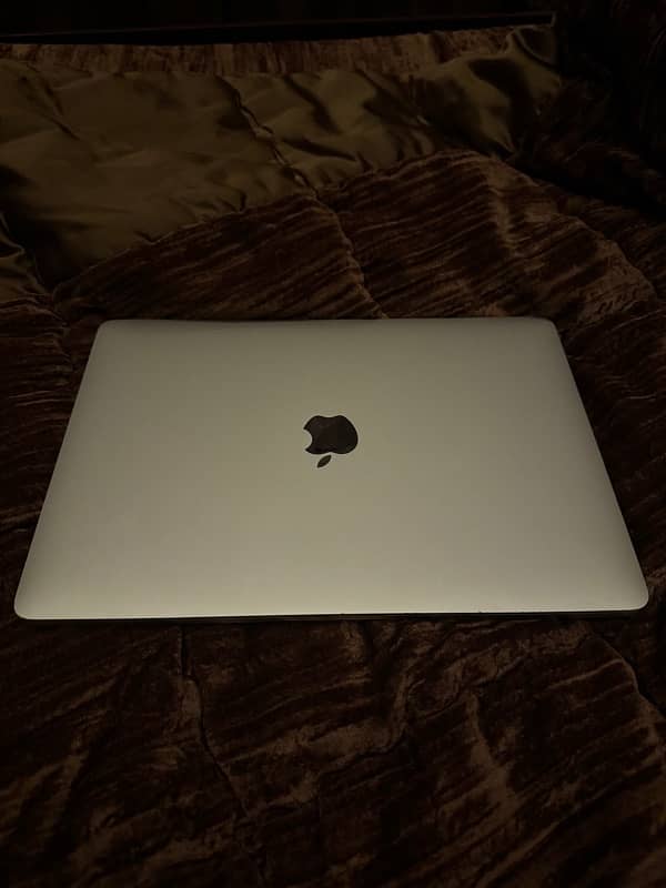 Macbook Pro 2019 4