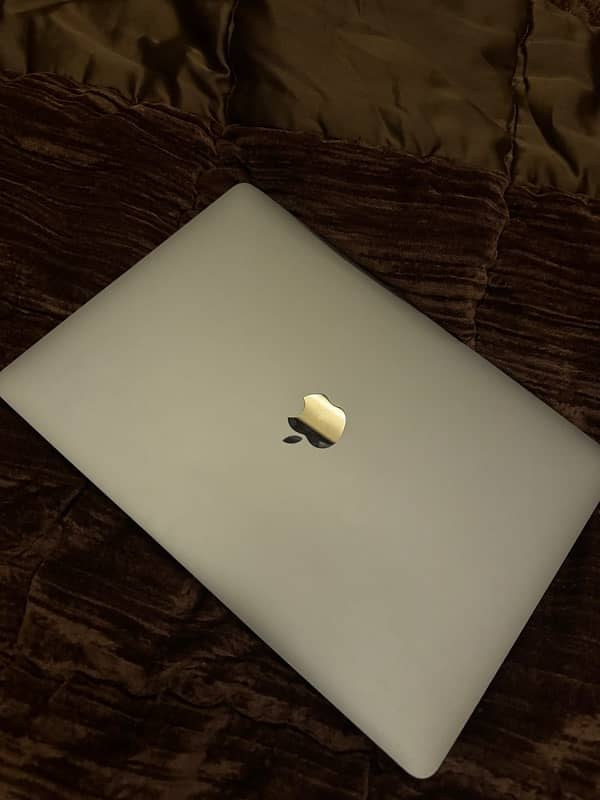 Macbook Pro 2019 5