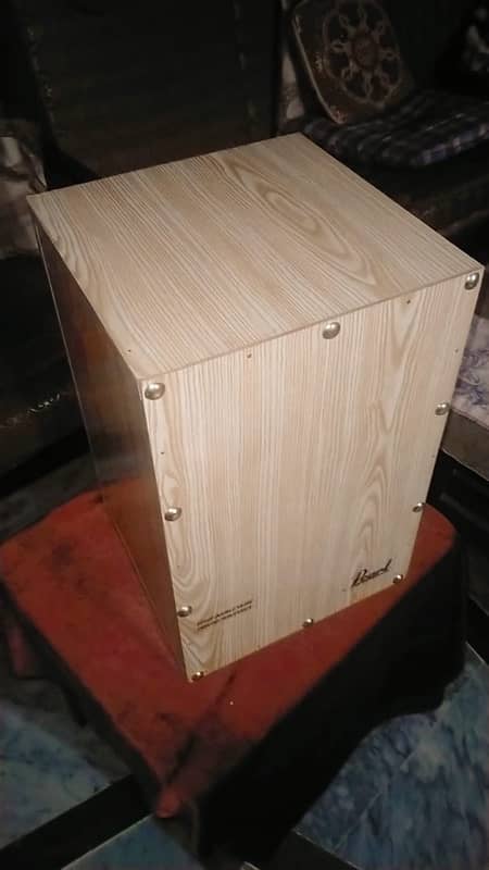 Cajon available Double fixed snares 2