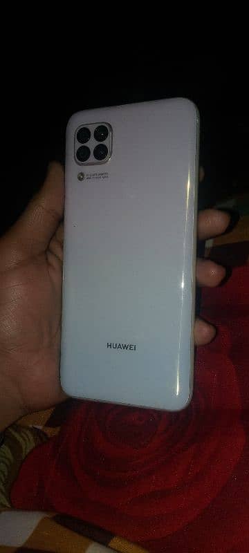 huawei nova 7i  8/128 10/9.5 0