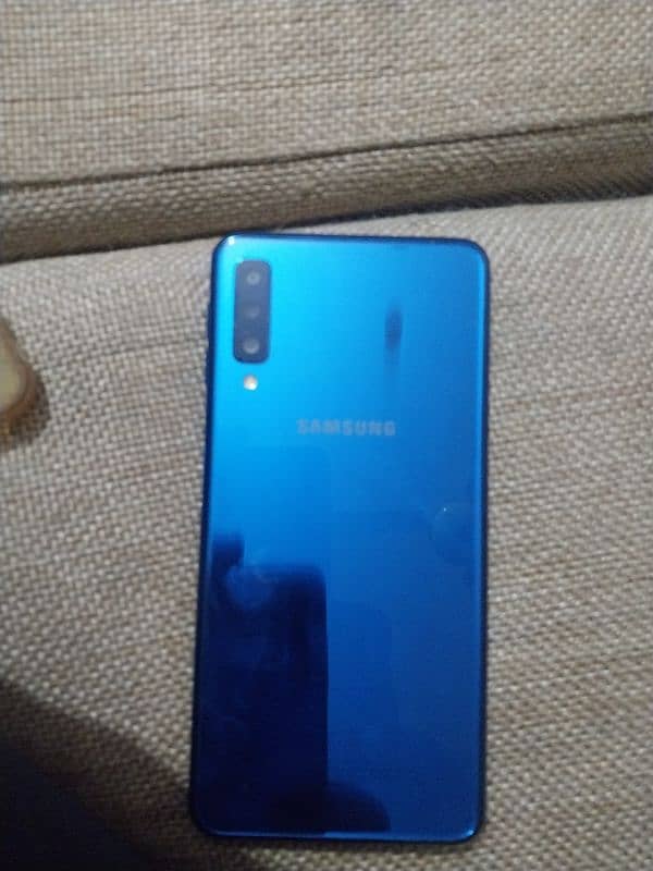 galaxy A7 1