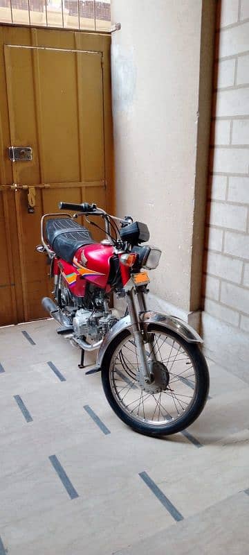 Honda CD70 Best Condition 1st Owner Bike 4