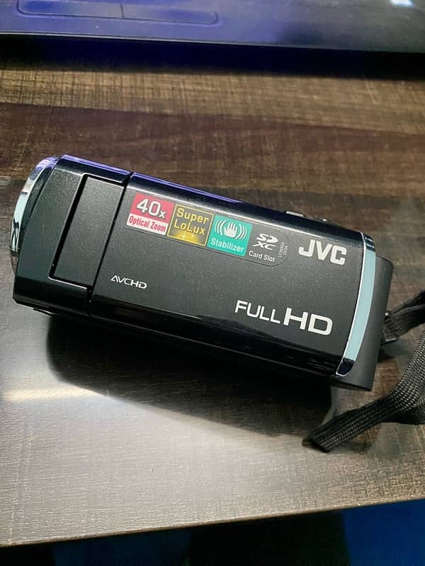 JVC HD Everio Video Recorder 4