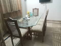 8 Seater Dining Table Urgent Sale