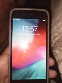 iphone 6 64gb All ok  finger ok btry 100%  by pas hy for sale