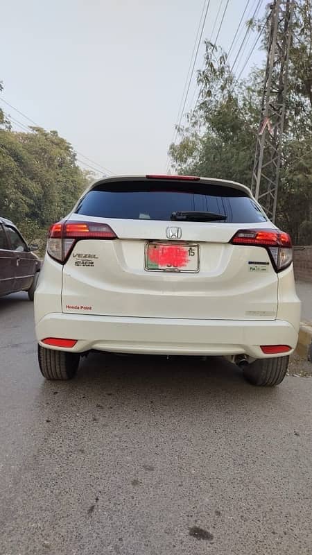 Honda Vezel z package full option total original paint pearl white co 13