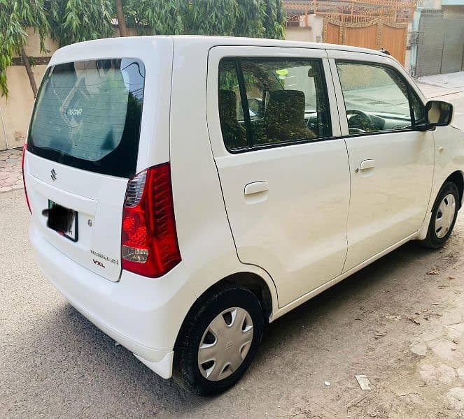 Suzuki Wagon R 2017 1