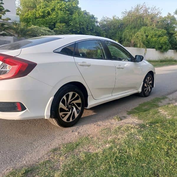 Honda Civic Oriel 2019 6