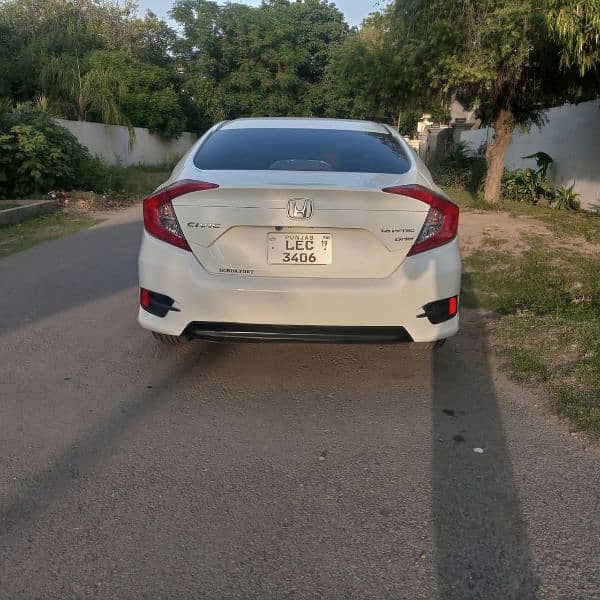 Honda Civic Oriel 2019 12