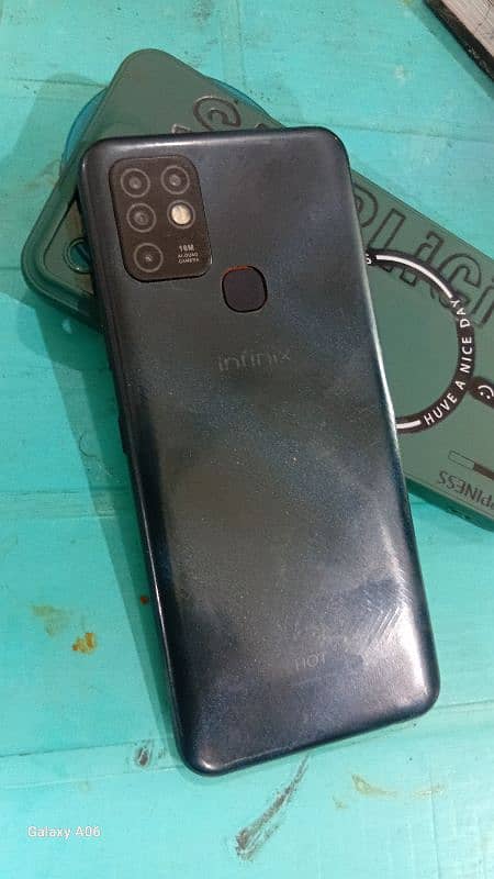 infinix hot 10 4 128 2