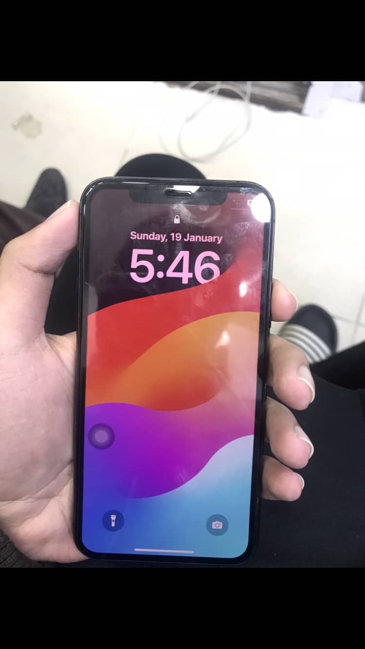 Apple iPhone 11 Pro 1