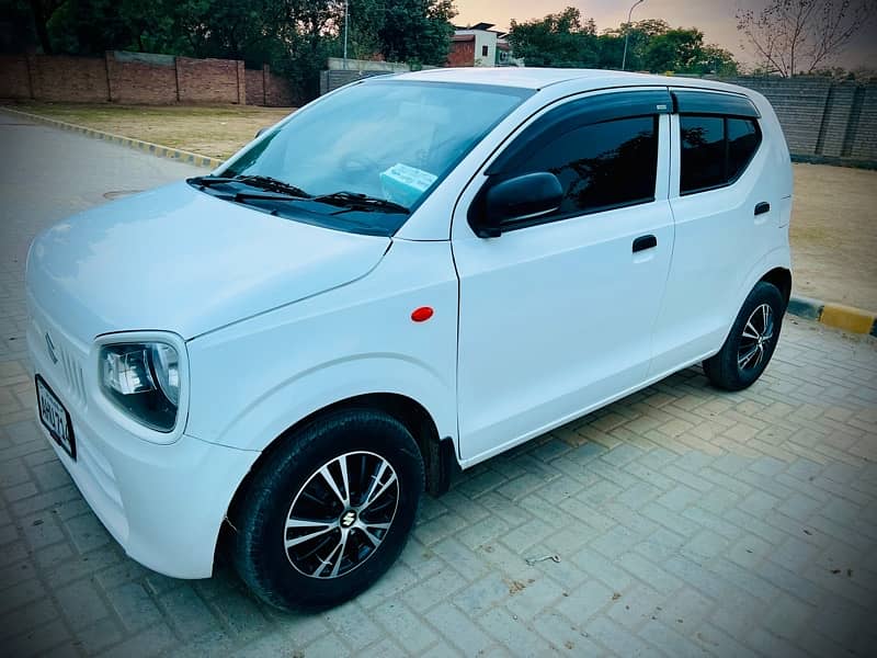 Suzuki Alto 2022 4