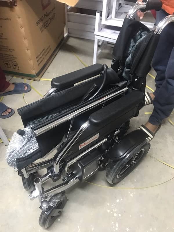 Electric Wheelchair 0