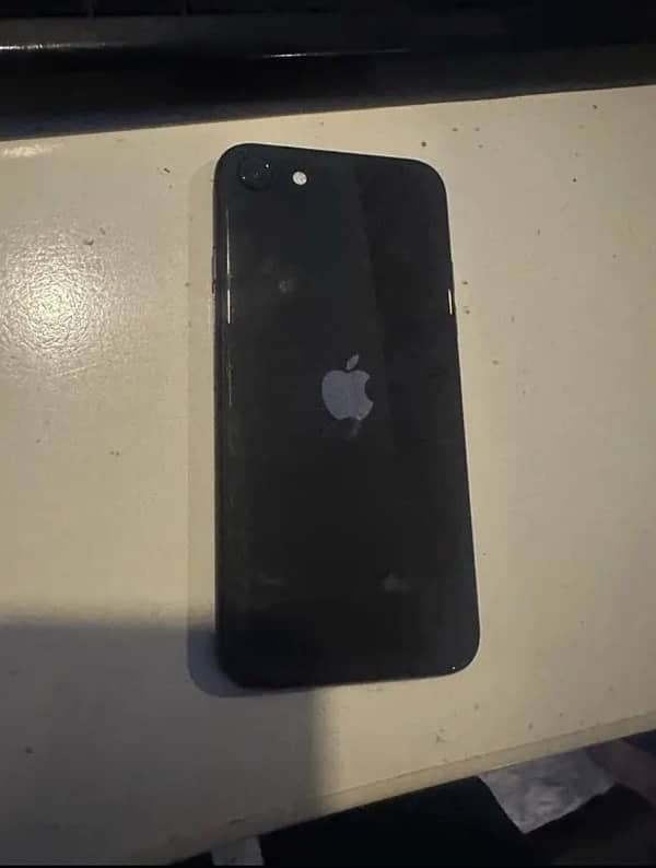 I phone SE 2020 128 gb black colour 0