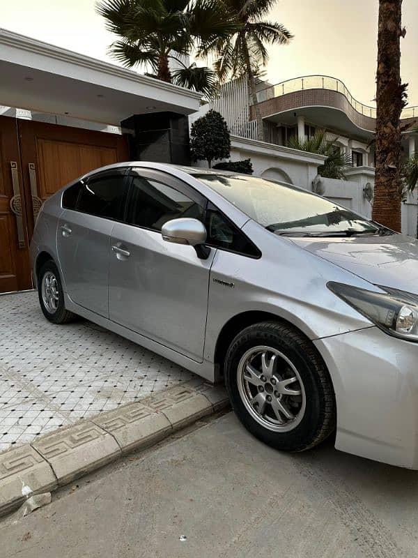 Toyota Prius 2011 15