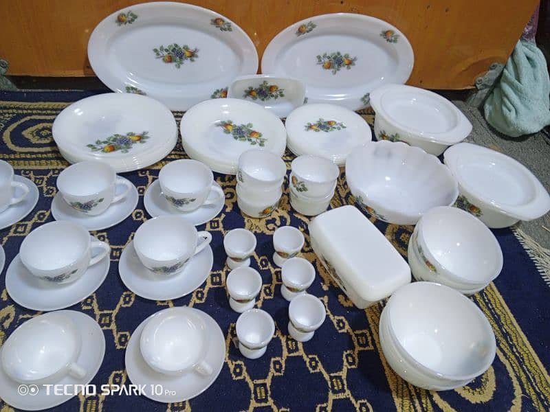 France arcopal dinner set 70 pcs 0