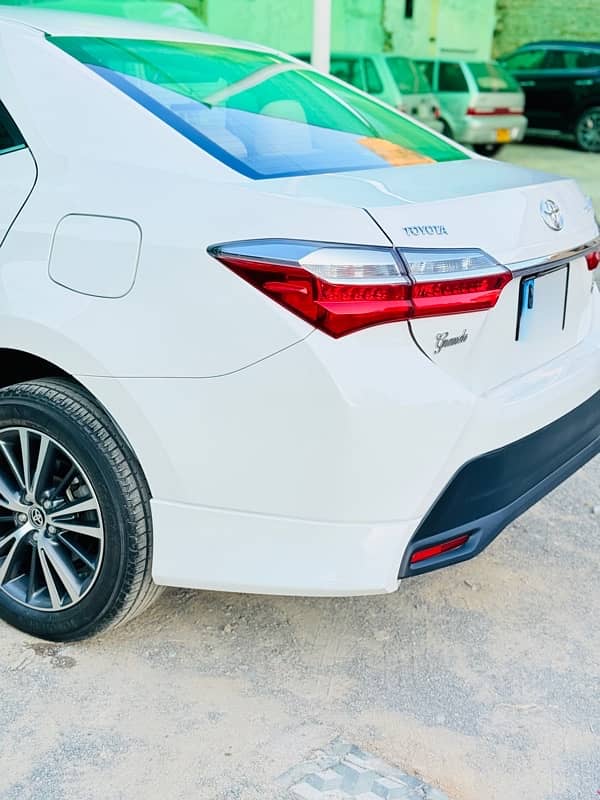 Toyota Altis Grande 2022 1