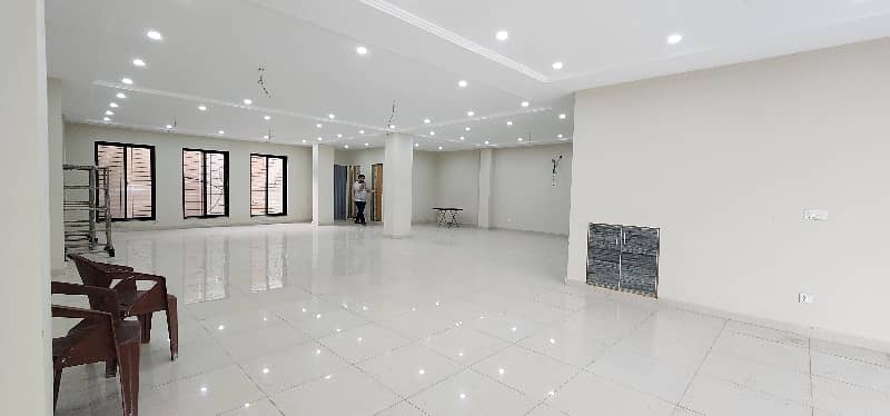 Ground floor Commercial for Rent 11